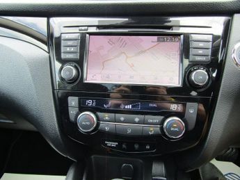 NISSAN QASHQAI 1.3 DIG-T N-Connecta SUV 5dr Petrol DCT Automatic Euro 6 (s/s) (