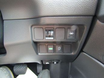 NISSAN QASHQAI 1.3 DIG-T N-Connecta SUV 5dr Petrol DCT Automatic Euro 6 (s/s) (