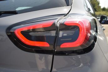 FORD PUMA 1.0T EcoBoost MHEV Titanium SUV 5dr Petrol Hybrid DCT Euro 6 (s/