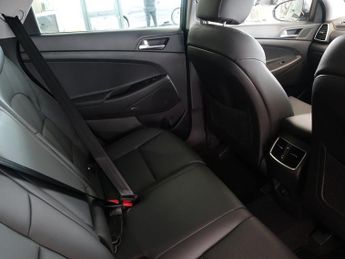 HYUNDAI TUCSON 1.6 T-GDi Premium SUV 5dr Petrol DCT Euro 6 (s/s) (177 ps)