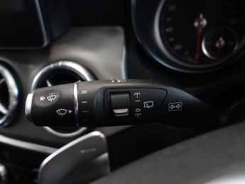 MERCEDES-BENZ CLA 1.6 CLA200 AMG Line Night Edition (Plus) Shooting Brake 5dr Petr