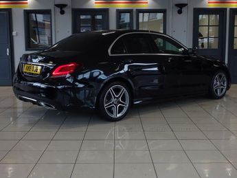 MERCEDES-BENZ C-CLASS 2.0 C300d AMG Line (Premium) Saloon 4dr Diesel G-Tronic+ Euro 6 
