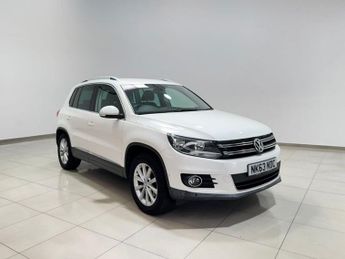 Volkswagen Tiguan 2.0 TDI BlueMotion Tech SE SUV 5dr Diesel DSG 4WD Euro 5 (s/s) (