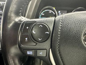 TOYOTA RAV4 2.5 VVT-h Icon SUV 5dr Petrol Hybrid CVT 4WD Euro 6 (s/s) (197 p
