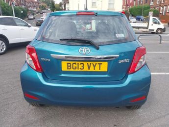 TOYOTA YARIS 1.33 Dual VVT-i TR Hatchback 5dr Petrol Multidrive S Euro 5 (101