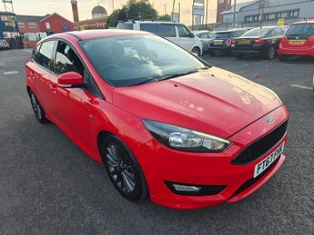 Ford Focus 1.0T EcoBoost ST-Line Hatchback 5dr Petrol Manual Euro 6 (s/s) (
