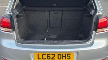 VOLKSWAGEN GOLF 2.0 TDI GT (Leather) Hatchback 5dr Diesel DSG Euro 5 (140 ps)