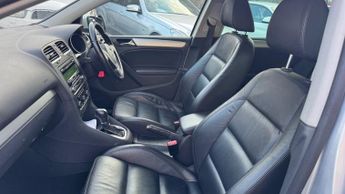 VOLKSWAGEN GOLF 2.0 TDI GT (Leather) Hatchback 5dr Diesel DSG Euro 5 (140 ps)