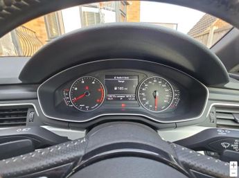 AUDI A4 AVANT 2.0 TDI S line Estate 5dr Diesel S Tronic Euro 6 (s/s) (190 ps)