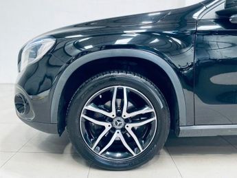 MERCEDES-BENZ GLA 1.6 GLA180 Urban Edition SUV 5dr Petrol 7G-DCT Euro 6 (s/s) (122