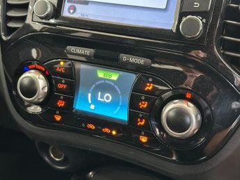 NISSAN JUKE 1.6 N-Connecta SUV 5dr Petrol XTRON Euro 6 (117 ps)