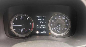HYUNDAI TUCSON 1.7 CRDi Blue Drive Premium SE SUV 5dr Diesel DCT Euro 6 (s/s) (