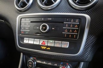 MERCEDES-BENZ A-CLASS 2.1 A200d Sport (Premium) Hatchback 5dr Diesel 7G-DCT Euro 6 (s/