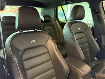 VOLKSWAGEN GOLF 2.0 TSI R Hatchback 5dr Petrol DSG 4Motion Euro 6 (s/s) (310 ps)