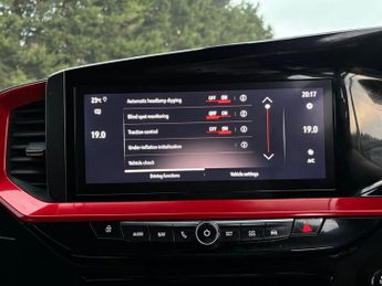 VAUXHALL MOKKA 1.2 Turbo SRi Premium SUV 5dr Petrol Auto Euro 6 (s/s) (130 ps)