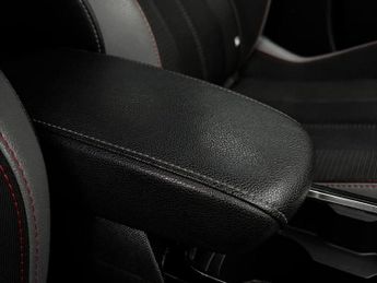 VAUXHALL MOKKA 1.2 Turbo SRi Premium SUV 5dr Petrol Auto Euro 6 (s/s) (130 ps)