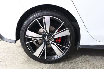VOLKSWAGEN GOLF 2.0 TDI GTD DSG Euro 6 (s/s) 5dr