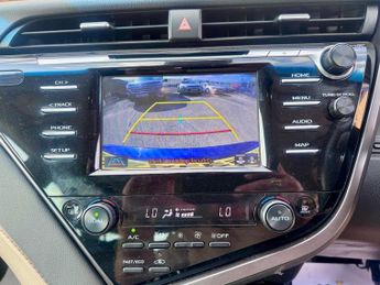 TOYOTA CAMRY 2.5 VVT-h Design Saloon 4dr Petrol Hybrid CVT Euro 6 (s/s) (218