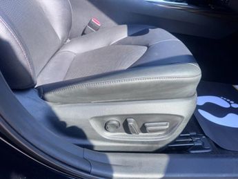 TOYOTA CAMRY 2.5 VVT-h Excel Saloon 4dr Petrol Hybrid CVT Euro 6 (s/s) (218 p