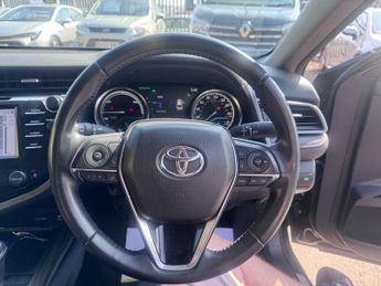 TOYOTA CAMRY 2.5 VVT-h Excel Saloon 4dr Petrol Hybrid CVT Euro 6 (s/s) (218 p
