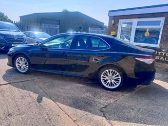 TOYOTA CAMRY 2.5 VVT-h Excel Saloon 4dr Petrol Hybrid CVT Euro 6 (s/s) (218 p