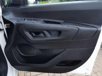 PEUGEOT PARTNER 1.5 BlueHDi 1000 Professional Standard Panel Van 5dr Diesel Manu