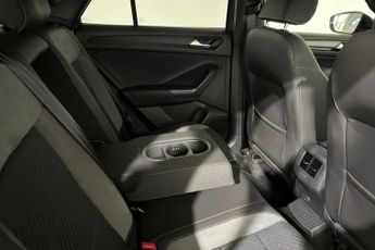 VOLKSWAGEN T-ROC 2.0 TSI GPF R-Line SUV 5dr Petrol DSG 4Motion Euro 6 (s/s) (190 