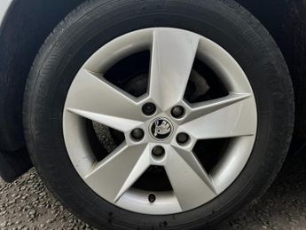 SKODA OCTAVIA 1.0 TSI GPF SE Hatchback 5dr Petrol DSG Euro 6 (s/s) (115 ps)