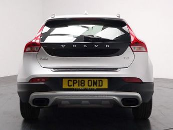 VOLVO V40 CROSS COUNTRY 1.5 T3 Nav Plus Hatchback 5dr Petrol Auto Euro 6 (s/s) (152 ps)