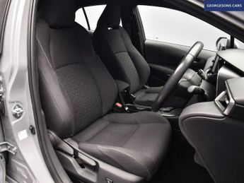 TOYOTA COROLLA 1.8 VVT-h GPF Icon Hatchback 5dr Petrol Hybrid CVT Euro 6 (s/s) 