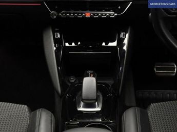PEUGEOT E-2008 50kWh GT SUV 5dr Electric Auto (136 ps)