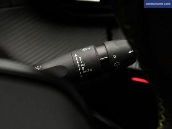 PEUGEOT E-2008 50kWh GT SUV 5dr Electric Auto (136 ps)