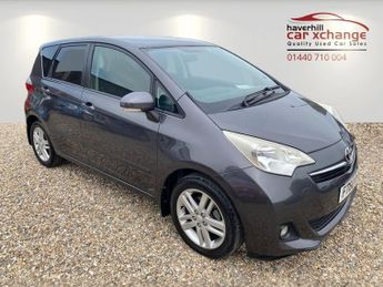 Toyota Verso 1.3l 5d  98 BHP