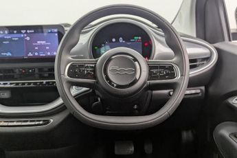 FIAT 500E 42kWh Icon Hatchback 3dr Electric Auto (118 ps)