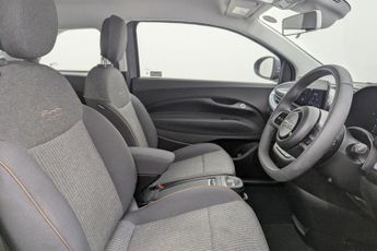 FIAT 500E 42kWh Icon Hatchback 3dr Electric Auto (118 ps)