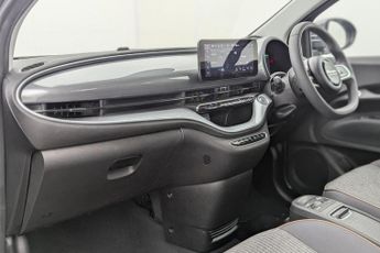 FIAT 500E 42kWh Icon Hatchback 3dr Electric Auto (118 ps)