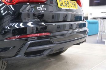 AUDI Q3 2.0 TFSI 40 S line SUV 5dr Petrol S Tronic quattro Euro 6 (s/s) 