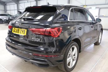 AUDI Q3 2.0 TFSI 40 S line SUV 5dr Petrol S Tronic quattro Euro 6 (s/s) 