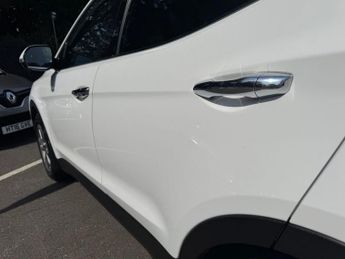 HYUNDAI SANTA FE 2.2 CRDi Premium SUV 5dr Diesel Auto 4WD Euro 5 (5 seat) (194 bh