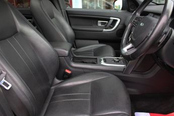 LAND ROVER DISCOVERY SPORT 2.0 TD4 Landmark SUV 5dr Diesel Auto 4WD Euro 6 (s/s) (180 ps)