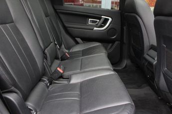 LAND ROVER DISCOVERY SPORT 2.0 TD4 Landmark SUV 5dr Diesel Auto 4WD Euro 6 (s/s) (180 ps)
