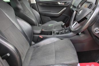 SKODA KAROQ 1.6 TDI SE L SUV 5dr Diesel Manual Euro 6 (s/s) (115 ps)