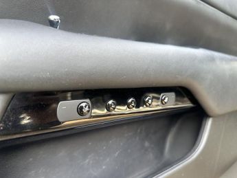 ROLLS-ROYCE DAWN 6.6 V12 Convertible 2dr Petrol Auto Euro 6 (563 bhp)