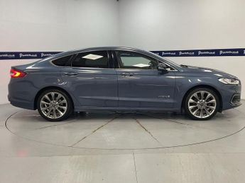 FORD MONDEO 2.0 TiVCT Vignale Saloon 4dr Petrol Hybrid CVT 6Spd Euro 6 (s/s)