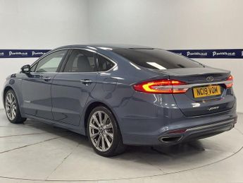 FORD MONDEO 2.0 TiVCT Vignale Saloon 4dr Petrol Hybrid CVT 6Spd Euro 6 (s/s)