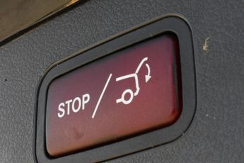 MERCEDES-BENZ GLA220 2.1 GLA220d AMG Line SUV 5dr Diesel 7G-DCT 4MATIC Euro 6 (s/s) (