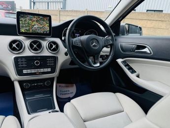 MERCEDES-BENZ A-CLASS 1.5 A180d Sport (Executive) Hatchback 5dr Diesel 7G-DCT Euro 6 (