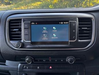 CITROEN e-SpaceTourer 50kWh Business Edition M MPV 5dr Electric Auto MWB (7.4kW Charge