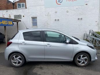 TOYOTA YARIS 1.5 VVT-h Icon Hatchback 5dr Petrol Hybrid E-CVT Euro 6 (Safety 