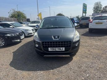 PEUGEOT 3008 1.6 e-HDi Allure SUV 5dr Diesel EGC Euro 5 (s/s) (112 ps)